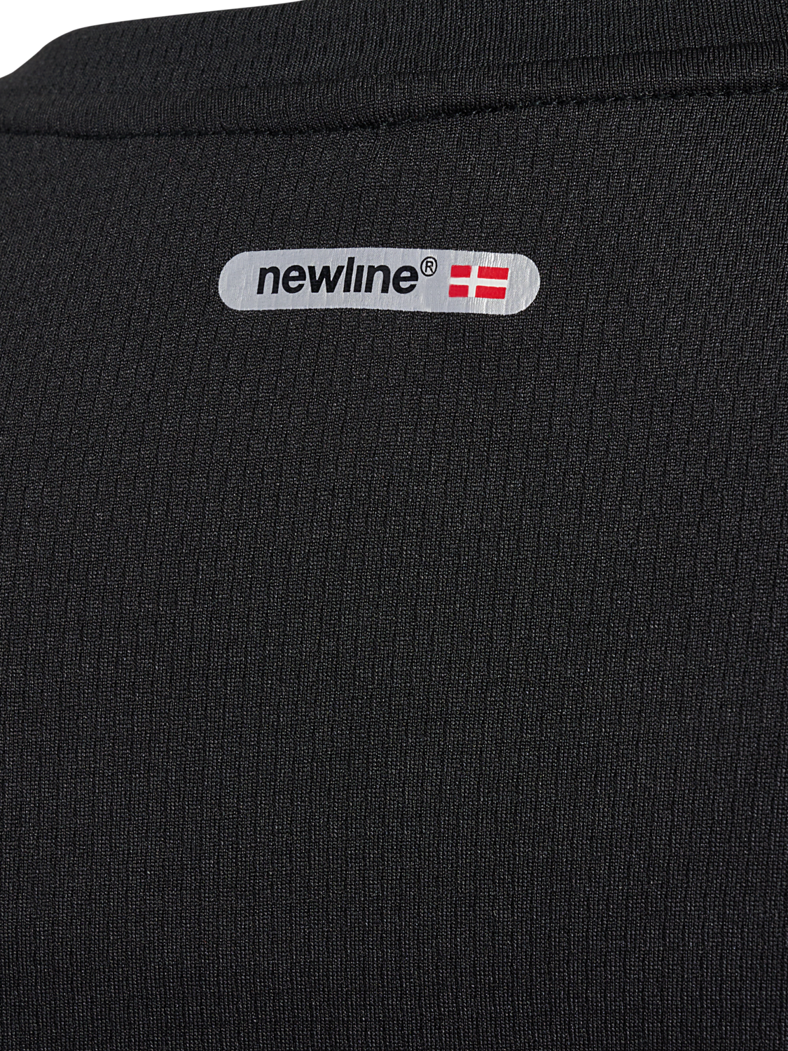 BASE COOLSKIN TEE, BLACK, packshot