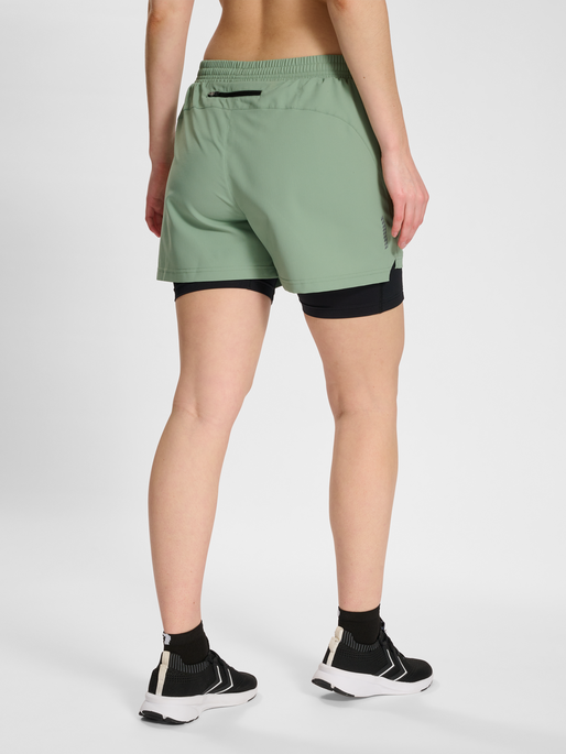 nwlDALLAS SHORTS 2IN1 WOMAN, GREEN BAY, model