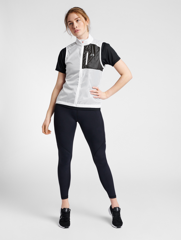 WOMEN PACKABLE TECH GILET, TRANSPARENT, model