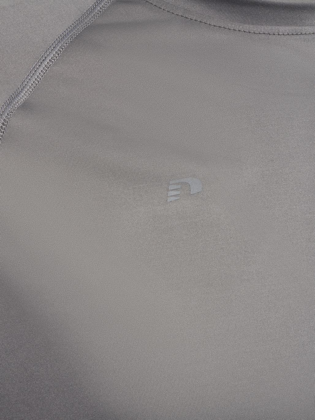 nwlBEAT T-SHIRT L/S, TITANIUM, packshot