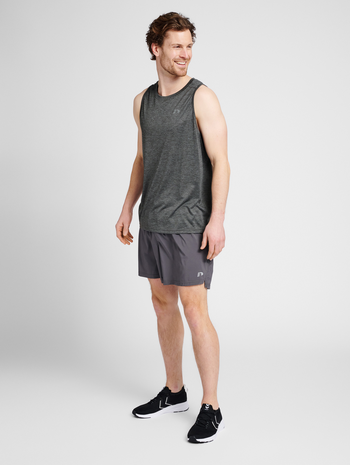 MEN RUNNING SINGLET, FORGED IRON MELANGE, model