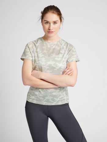 WOMEN RUNNING T-SHIRT S/S, OYSTER MUSHROOM AOP, model