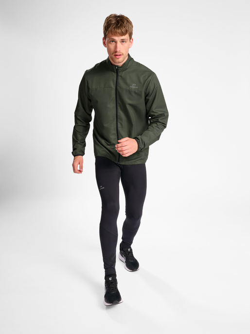 nwlBEAT JACKET, BELUGA, model
