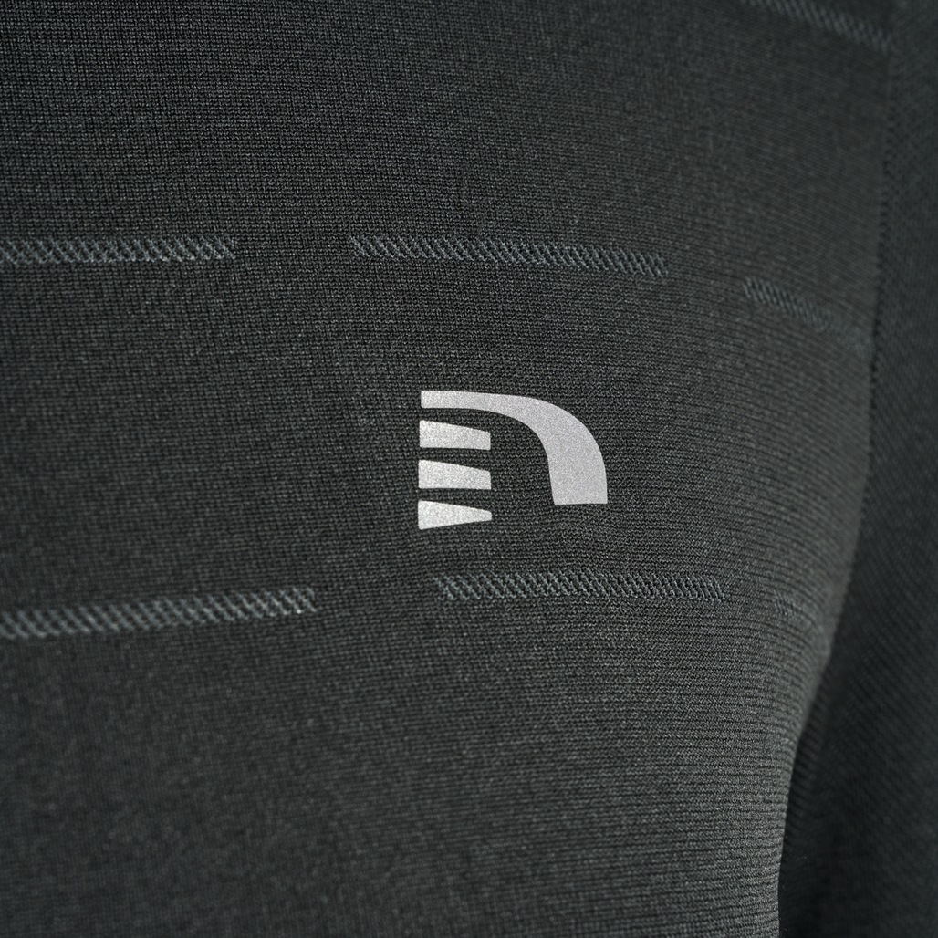 nwlCAMBRIGDE SEAMLESS HOODIE female, BLACK, packshot