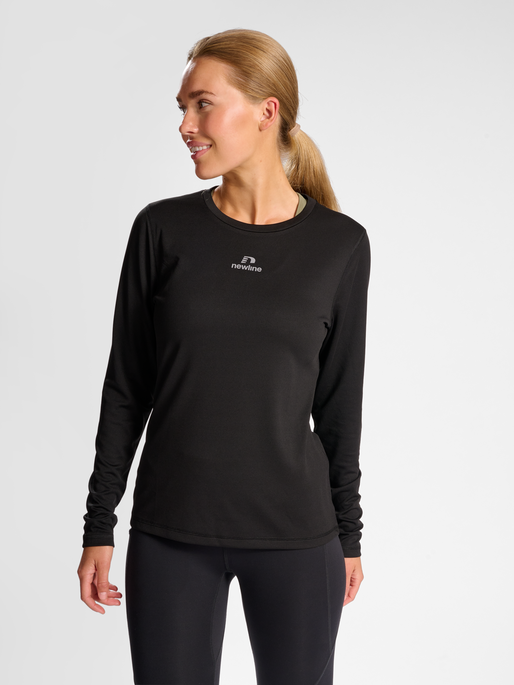 nwlBEAT POLY LS TEE WOMAN, BLACK, model