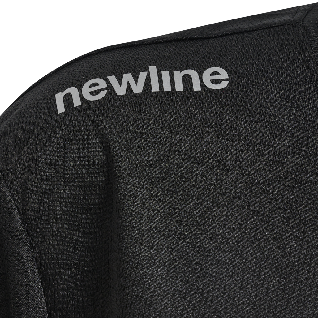 WOMEN CORE FUNCTIONAL T-SHIRT S/S, BLACK, packshot